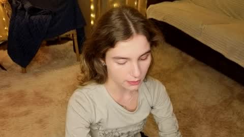 Kylie online show from 04-09-26, 05:18