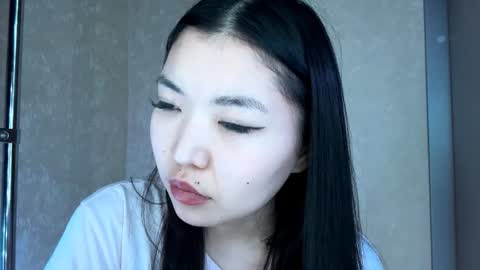 Kira online show from 03-02-26, 02:57