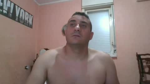 Snapshot of rosario1212 chatting on 06-20-26, 07:16 Rosario online show from 06-20-26, 07:16