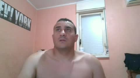 Snapshot of rosario1212 chatting on 06-27-26, 08:47 Rosario online show from 06-27-26, 08:47
