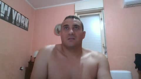 Snapshot of rosario1212 chatting on 07-31-26, 02:55 Rosario online show from 07-31-26, 02:55