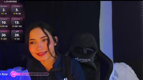 Snapshot of rosario215_ chatting on 12-14-24, 06:13 Rosario online show from 12-14-24, 06:13