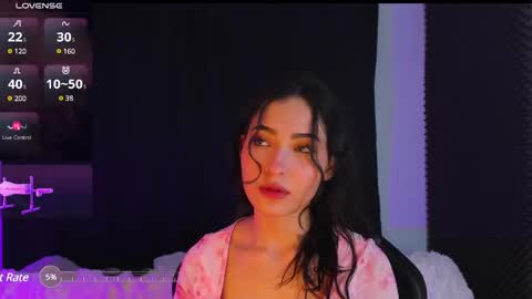 Snapshot of rosario215_ chatting on 12-15-24, 09:03 Rosario online show from 12-15-24, 09:03