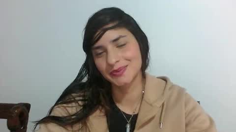 Snapshot of rosasvioletas chatting on 11-21-25, 08:40 rosasvioletas online show from 11-21-25, 08:40