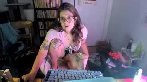 rose257044 online show from 09-19-25, 09:59