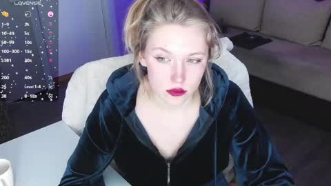 Rose but u can call me princess online show from 06-01-26, 08:21