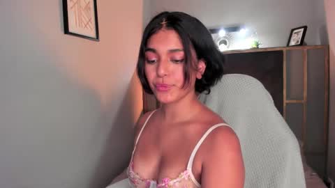 Snapshot of rose_dangel1 chatting on 02-20-25, 10:37 Rose online show from 02-20-25, 10:37