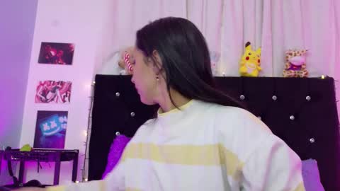 Rose online show from 03-24-26, 04:17