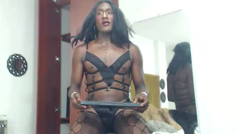 Snapshot of rose_valentiine chatting on 02-28-26, 12:33 rose_valentiine online show from 02-28-26, 12:33