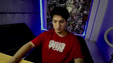 Snapshot of roseandviktor23 chatting on 09-16-25, 07:26 Rose Sins and Don Viktor online show from 09-16-25, 07:26