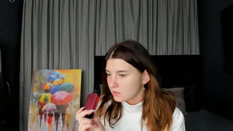 Snapshot of roseblanche2k chatting on 12-16-24, 11:18 Florin online show from 12-16-24, 11:18