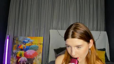 Snapshot of roseblanche2k chatting on 02-10-25, 01:46 Florin online show from 02-10-25, 01:46