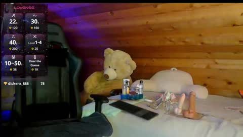 Snapshot of rosedahlia chatting on 11-10-25, 06:56 Dahlia Rose online show from 11-10-25, 06:56