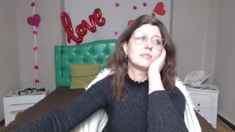 RoseHille online show from 02-17-26, 06:14