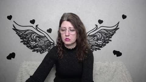 RoseHille online show from 03-19-26, 06:12