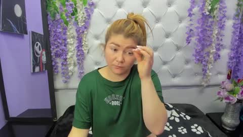 Julieta online show from 09-29-25, 01:16