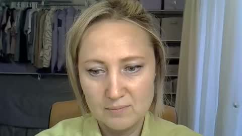 rosemeonce online show from 05-27-26, 04:37