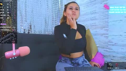 Snapshot of rosemiller01 chatting on 03-05-25, 12:55 BabyRose online show from 03-05-25, 12:55