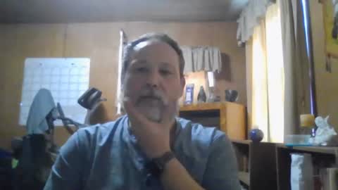 Snapshot of rosepanda chatting on 12-23-24, 06:16 Lost4gain online show from 12-23-24, 06:16