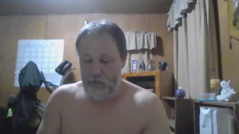 Snapshot of rosepanda chatting on 02-15-25, 02:04 Lost4gain online show from 02-15-25, 02:04