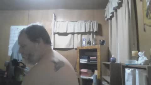 Snapshot of rosepanda chatting on 02-16-25, 02:31 Lost4gain online show from 02-16-25, 02:31