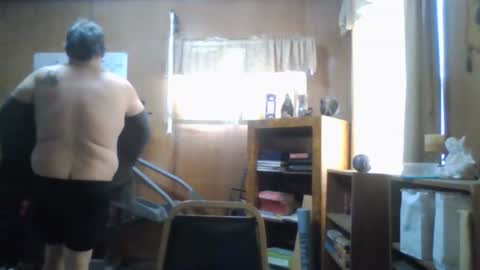 Snapshot of rosepanda chatting on 02-16-25, 04:53 Lost4gain online show from 02-16-25, 04:53