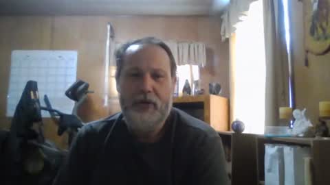 Snapshot of rosepanda chatting on 02-17-25, 02:37 Lost4gain online show from 02-17-25, 02:37