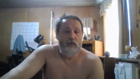 Snapshot of rosepanda chatting on 02-23-25, 02:35 Lost4gain online show from 02-23-25, 02:35