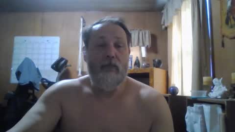 Snapshot of rosepanda chatting on 02-25-25, 02:33 Lost4gain online show from 02-25-25, 02:33