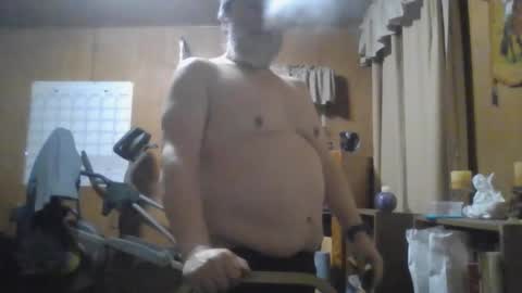 Snapshot of rosepanda chatting on 02-26-25, 01:32 Lost4gain online show from 02-26-25, 01:32