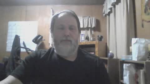 Snapshot of rosepanda chatting on 03-01-25, 01:53 Lost4gain online show from 03-01-25, 01:53