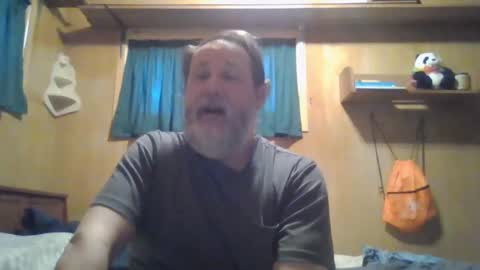 Snapshot of rosepanda chatting on 03-09-25, 12:31 Lost4gain online show from 03-09-25, 12:31