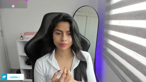 Snapshot of roseparis chatting on 11-13-25, 02:49 Nat online show from 11-13-25, 02:49