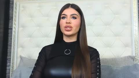 Gabriela online show from 01-16-26, 08:07