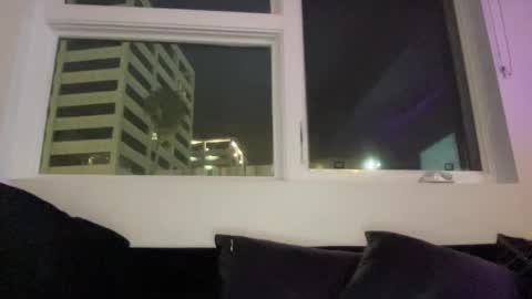 not your average online show from 01-21-25, 03:04