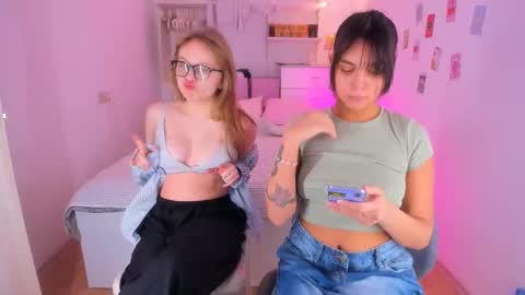 Roshelle online show from 02-13-25, 02:52