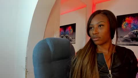 Snapshot of rosi_cooper chatting on 04-30-26, 11:05 rosi_cooper online show from 04-30-26, 11:05