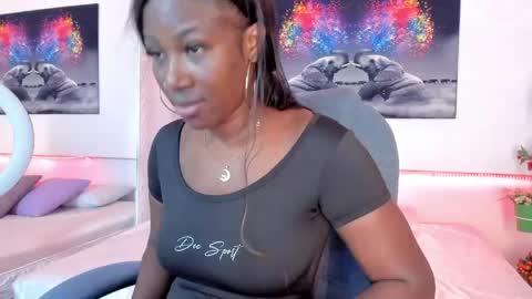 Snapshot of rosi_cooper chatting on 05-16-26, 11:09 rosi_cooper online show from 05-16-26, 11:09