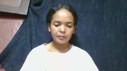 rosia685234 online show from 04-01-26, 02:23