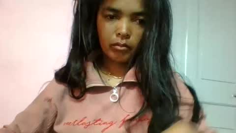 Snapshot of rosia685234 chatting on 07-05-26, 05:03 rosia685234 online show from 07-05-26, 05:03