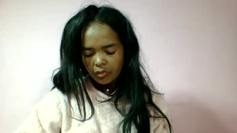 Snapshot of rosia685234 chatting on 07-08-26, 03:44 rosia685234 online show from 07-08-26, 03:44
