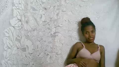 rosia online show from 09-19-25, 11:33