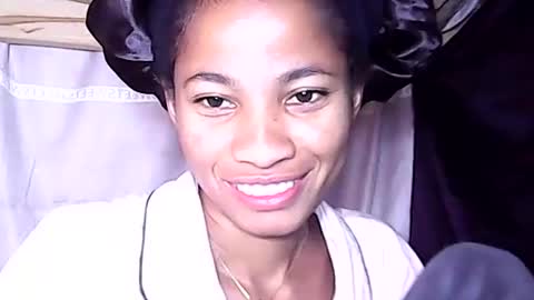 Snapshot of rosie6601 chatting on 08-06-26, 07:21 rosie6601 online show from 08-06-26, 07:21