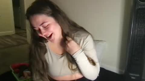 Snapshot of rosielinda16 chatting on 01-24-25, 05:53 Rosie online show from 01-24-25, 05:53