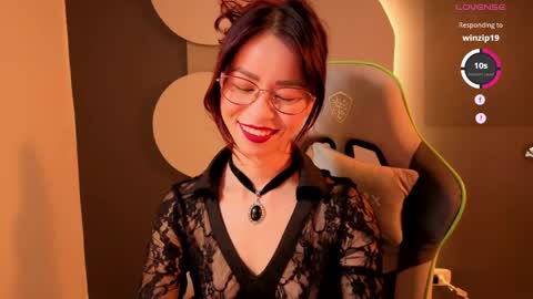 Snapshot of rosse_98_ chatting on 05-11-26, 03:07 Miss Rosse online show from 05-11-26, 03:07