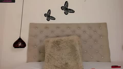 Snapshot of rosse_alice_ chatting on 12-03-25, 05:04 rosse_alice_ online show from 12-03-25, 05:04