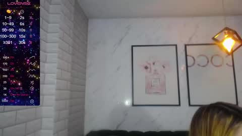 Snapshot of rosse_jeane_v chatting on 01-14-25, 01:06 rosse jeane v online show from 01-14-25, 01:06