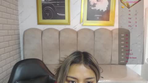 rosse jeane v online show from 03-21-26, 03:44