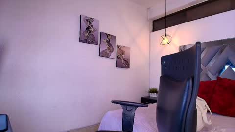 Ross online show from 04-12-26, 03:11