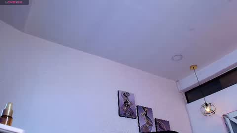 Snapshot of rossi_ss1 chatting on 06-14-26, 04:58 Ross online show from 06-14-26, 04:58